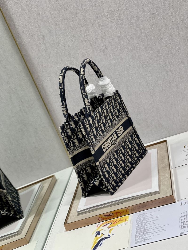 Dior Shopping Bags